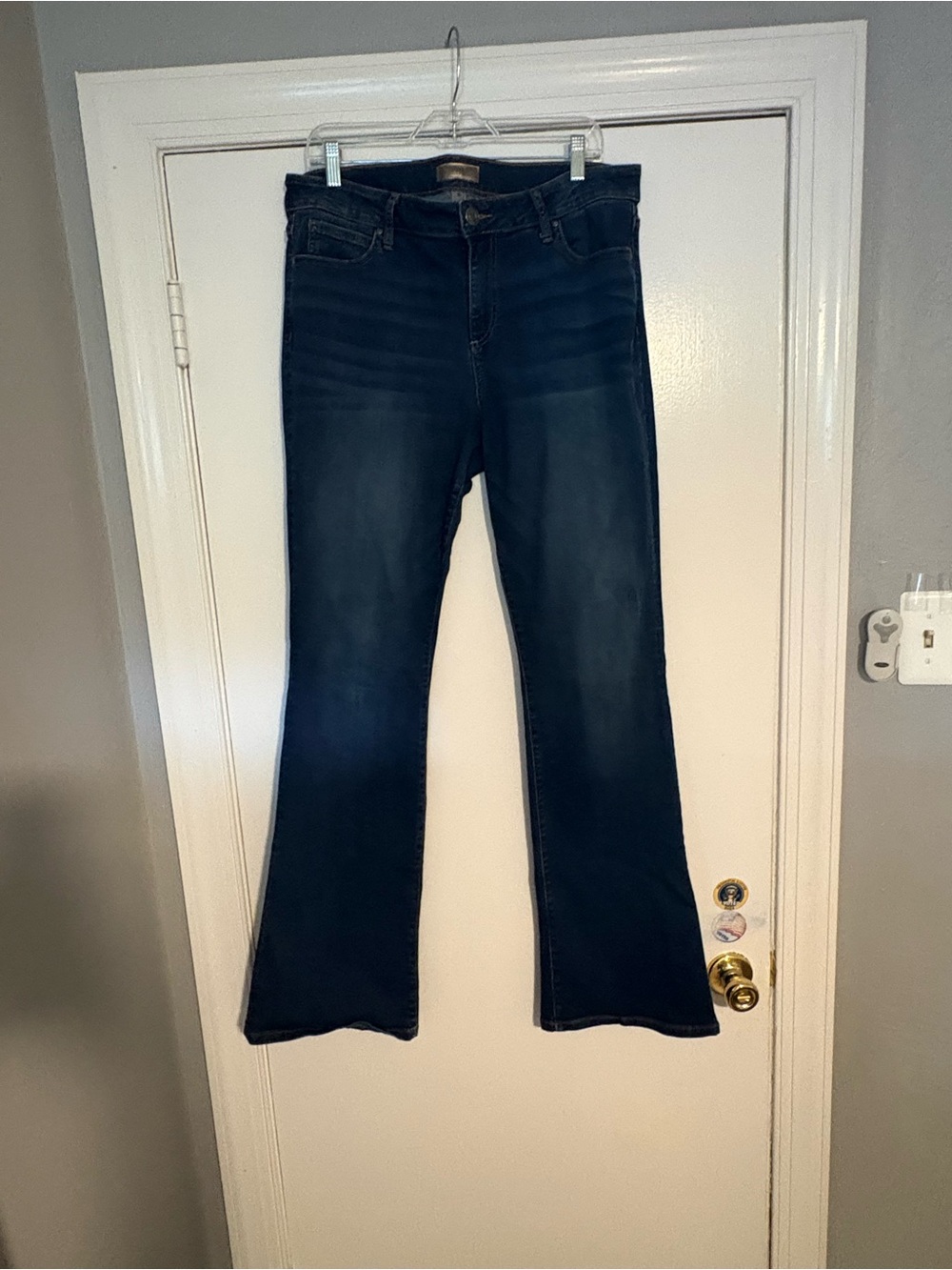 NWOT KUT From The Kloth Natalie Kurvy Bootcut Jeans Size 16